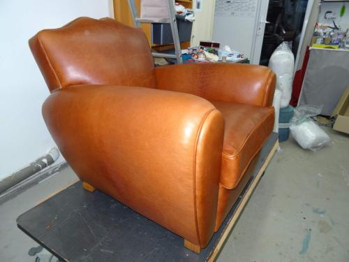 Restauration fauteuil type Club